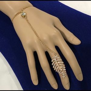 RING HARNESS BRACELET